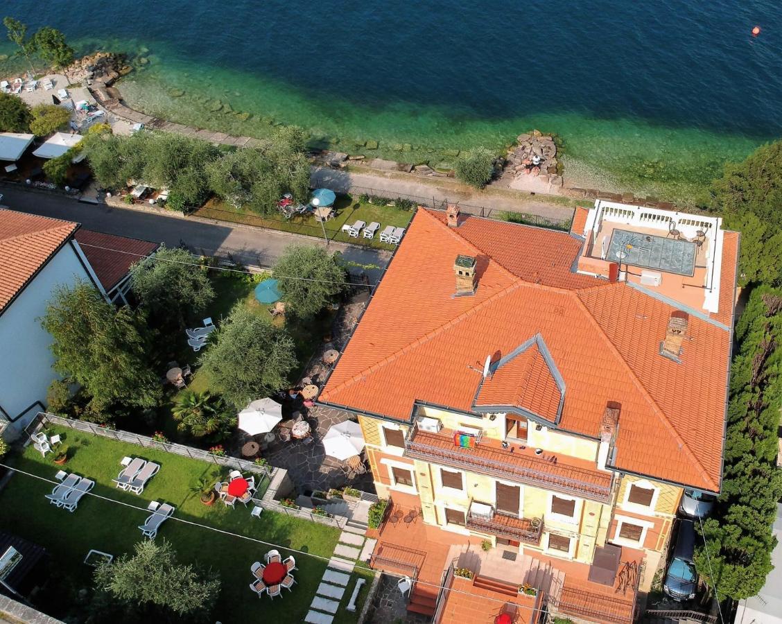 Villa Torre - Atmosfera Romantica Brenzone sul Garda Dış mekan fotoğraf