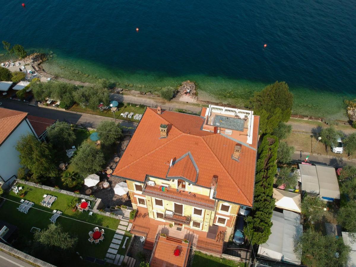 Villa Torre - Atmosfera Romantica Brenzone sul Garda Dış mekan fotoğraf