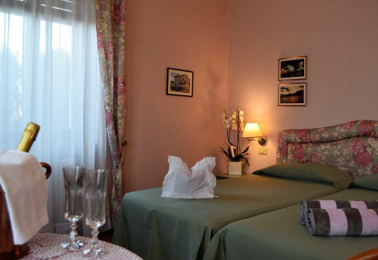 Villa Torre - Atmosfera Romantica Brenzone sul Garda Dış mekan fotoğraf