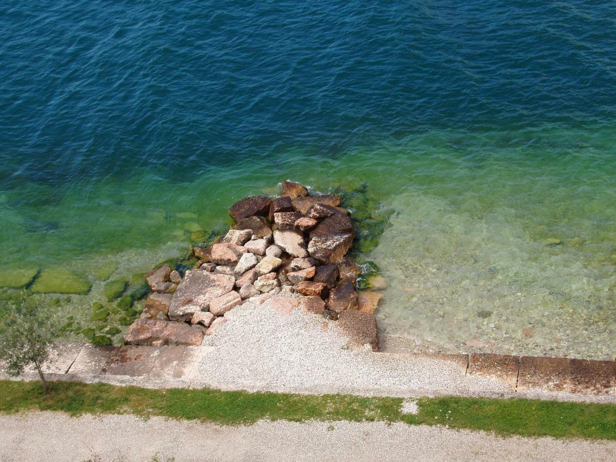 Villa Torre - Atmosfera Romantica Brenzone sul Garda Dış mekan fotoğraf