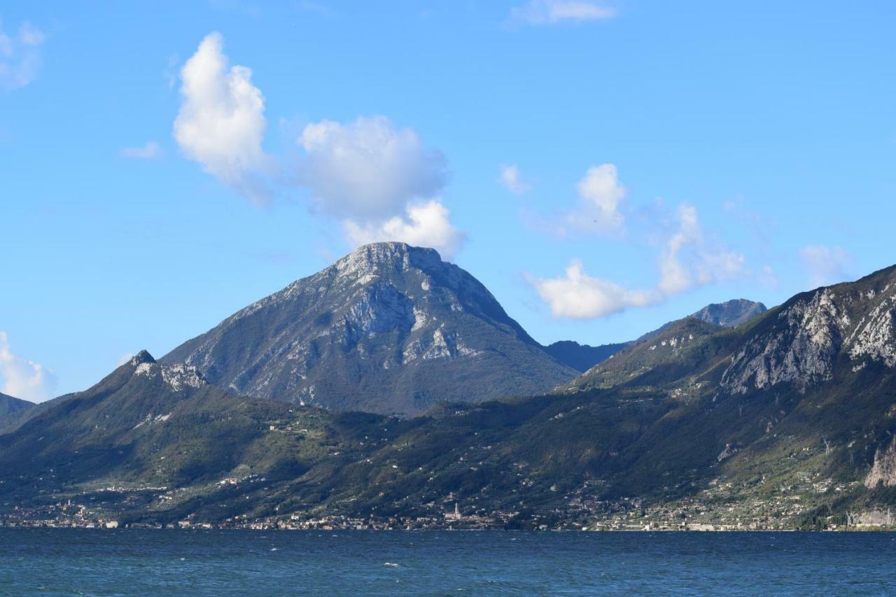 Villa Torre - Atmosfera Romantica Brenzone sul Garda Dış mekan fotoğraf