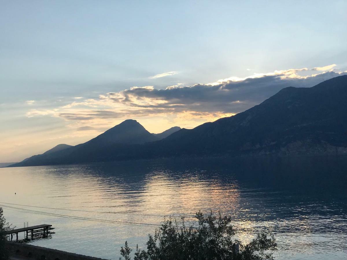 Villa Torre - Atmosfera Romantica Brenzone sul Garda Dış mekan fotoğraf