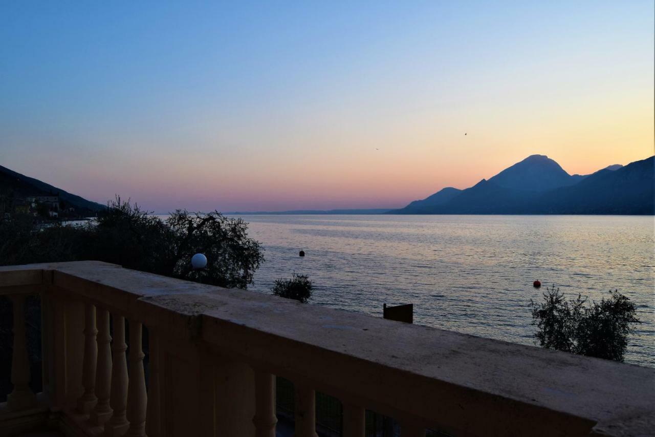 Villa Torre - Atmosfera Romantica Brenzone sul Garda Dış mekan fotoğraf
