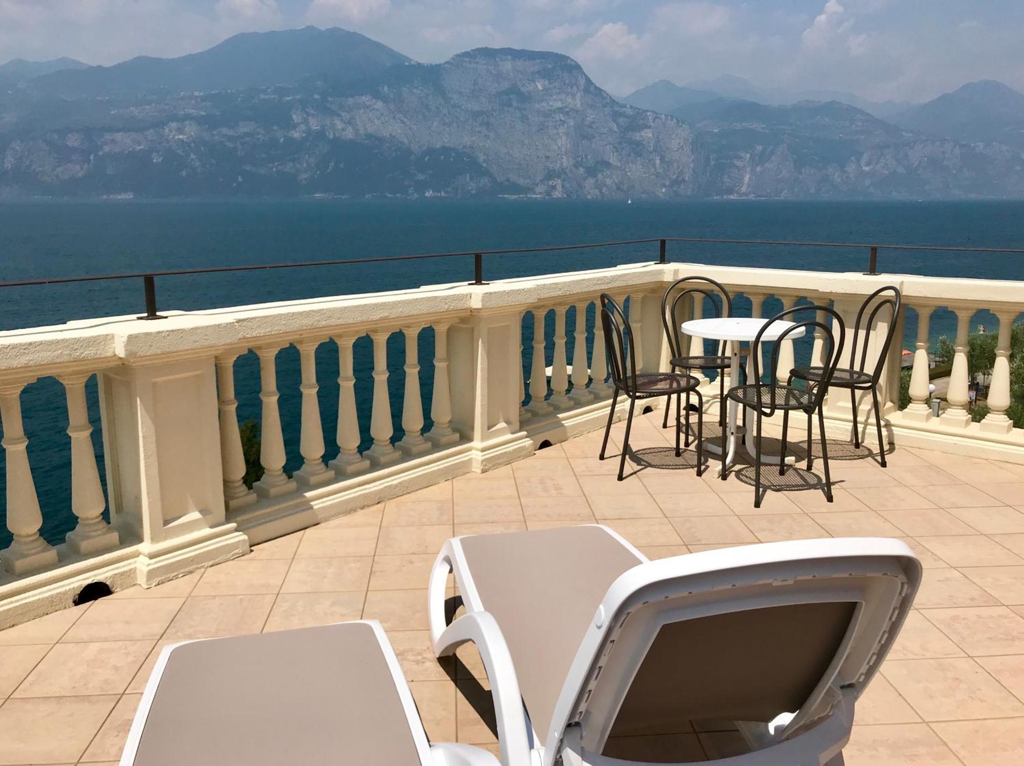 Villa Torre - Atmosfera Romantica Brenzone sul Garda Dış mekan fotoğraf