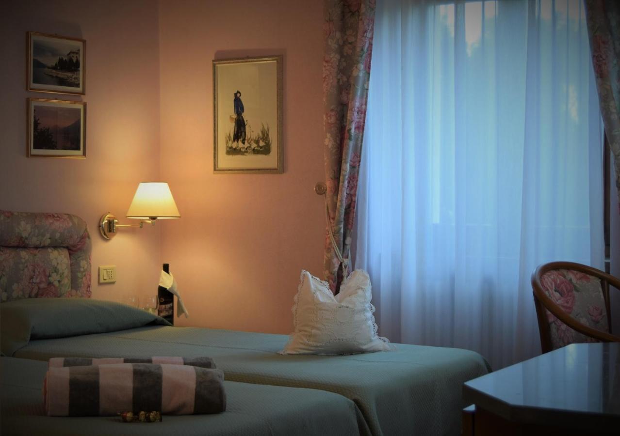 Villa Torre - Atmosfera Romantica Brenzone sul Garda Dış mekan fotoğraf
